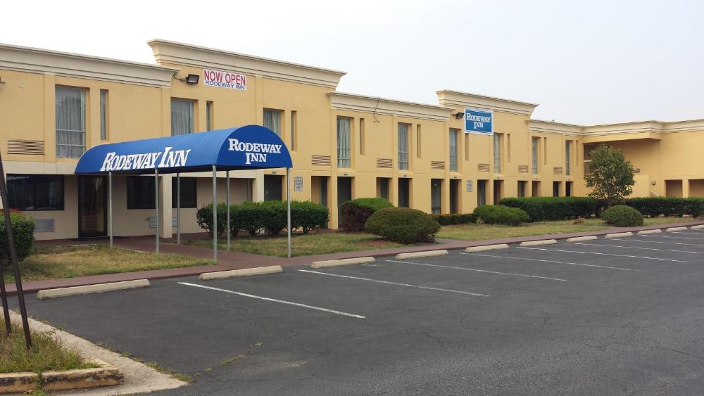 Rodeway Inn Joint Base Andrews Area